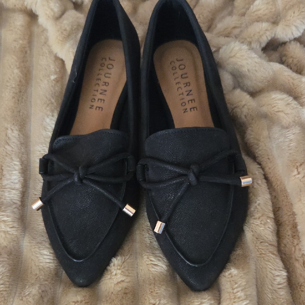 Journee Collection Black Pointed Toe Loafers with Bow Accent